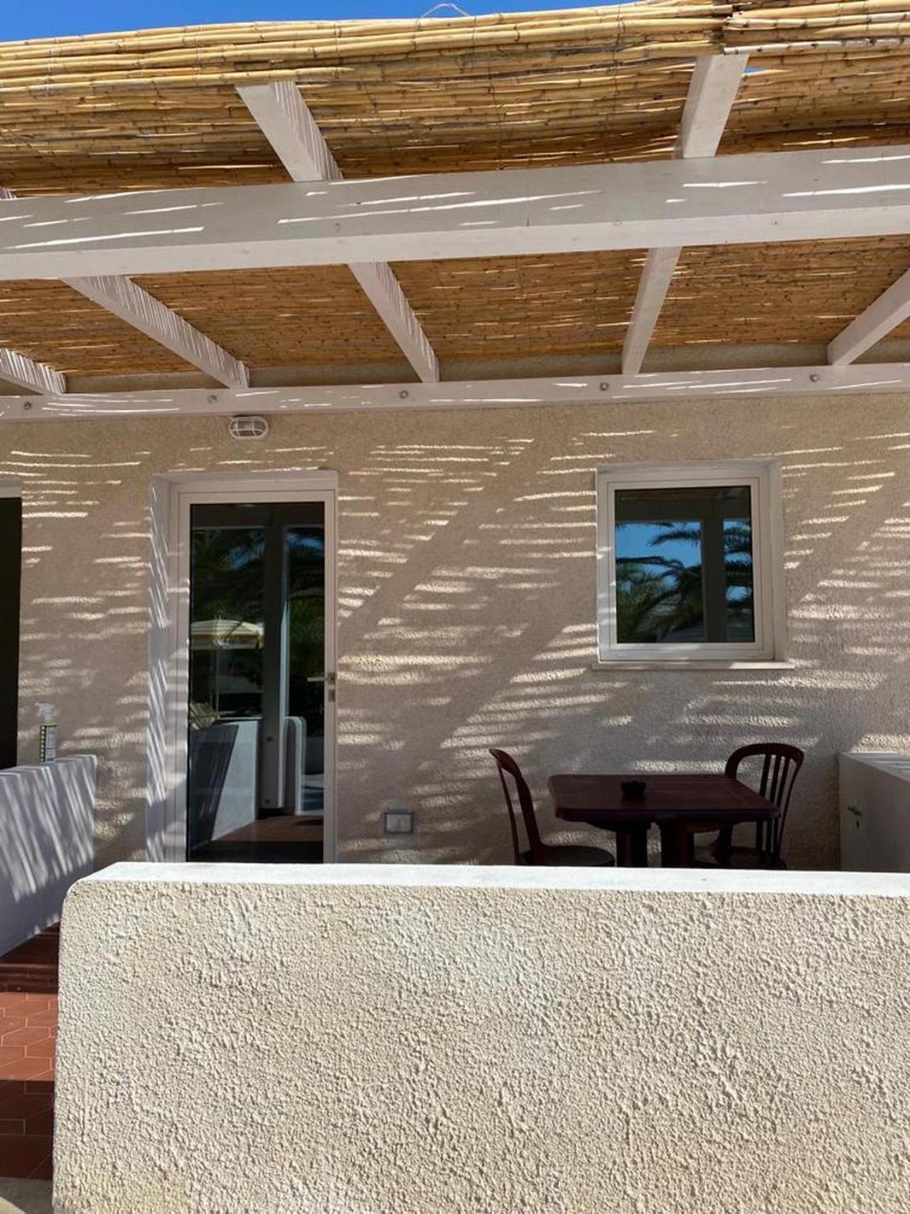 Lido Di Alghero Rooms On The Beach Exterior foto